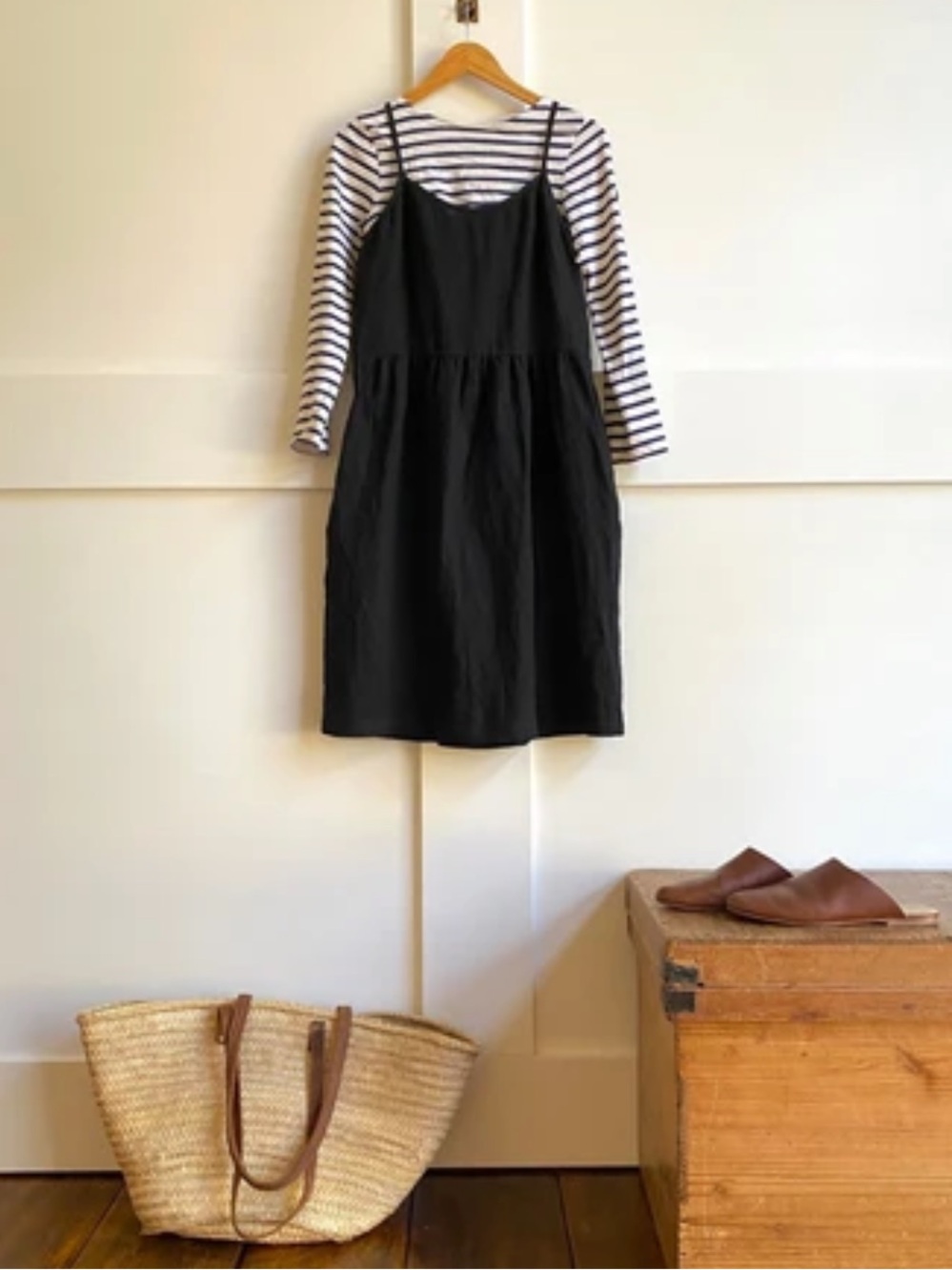 Pyne and Smith Black Linen Spaghetti Strap Dress